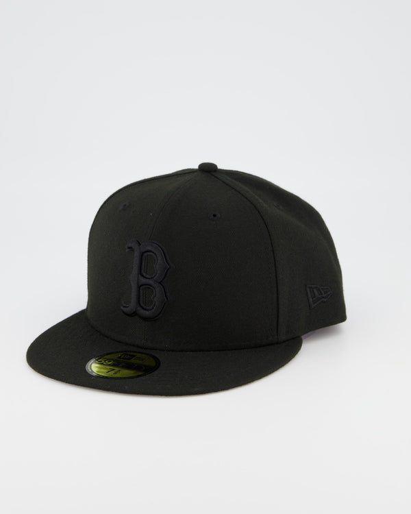 Boston Redsox 59FIFTY Fitted Cap - Black on Black
