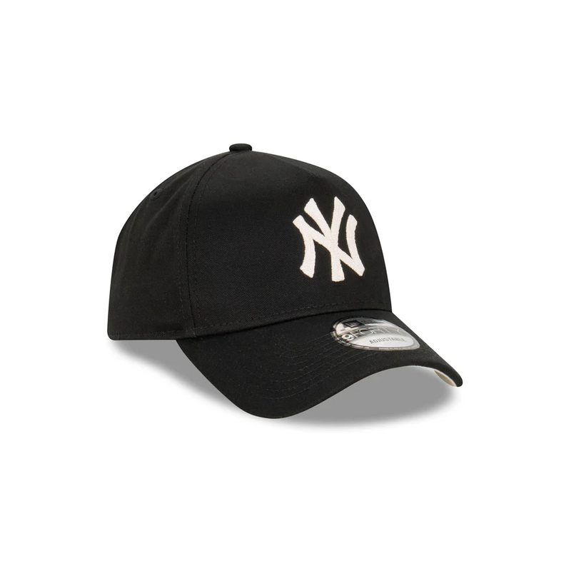 NEW YORK YANKEES 9FORTY A-FRAME - BLACK IVORY CHAINSTITCH