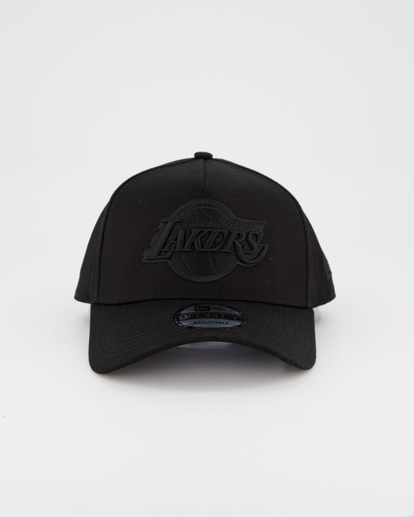 LA LAKERS 9FORTY A-FRAME - BLACK ON BLACK