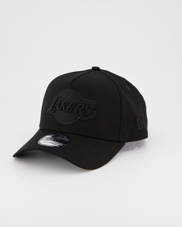 LA LAKERS 9FORTY A-FRAME - BLACK ON BLACK